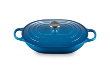 Le Creuset Signature Oval Casserole Dish, 3.75 qt. Le Creuset