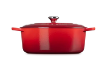 Le Creuset Signature Oval Oven, 8 qt. Le Creuset