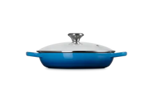 Le Creuset Signature Round Braiser with Glass Lid, 2.25 qt. Le Creuset