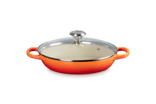 Le Creuset Signature Round Braiser with Glass Lid, 2.25 qt. Le Creuset