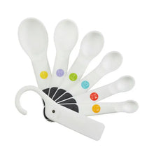 Plastic Measuring Spoons - Set of 7 - Greenhouse Home